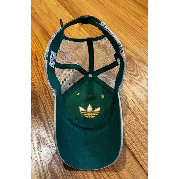 Vintage Adidas Hat | Y2K Streetwear| c. 2000s - Picture 5 of 6